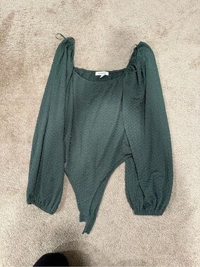 Francesca's Collections Dark Green Textured Puff-Sleeve Bodysuit